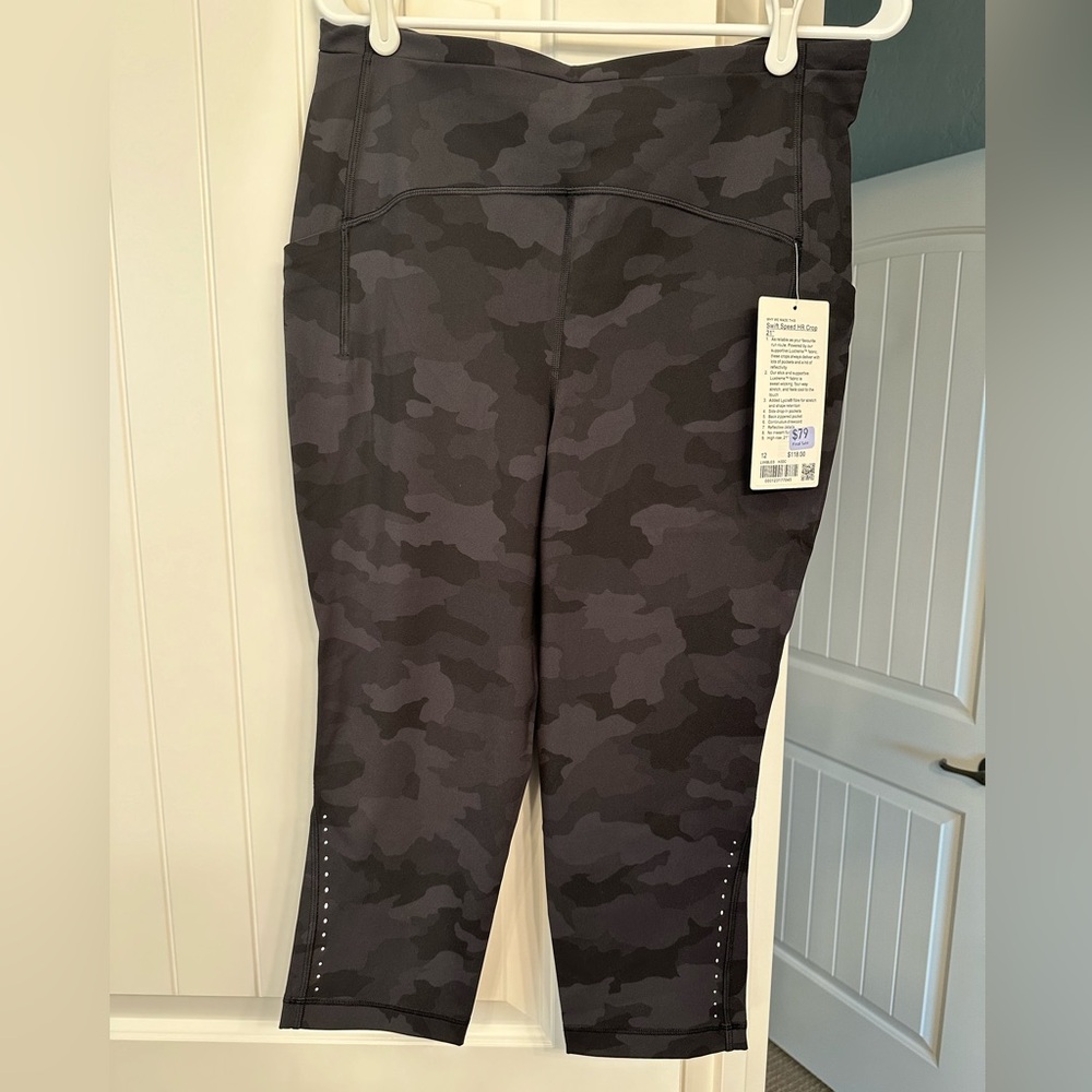 NWT lululemon Swift Speed HR crop 21’ camo leggings